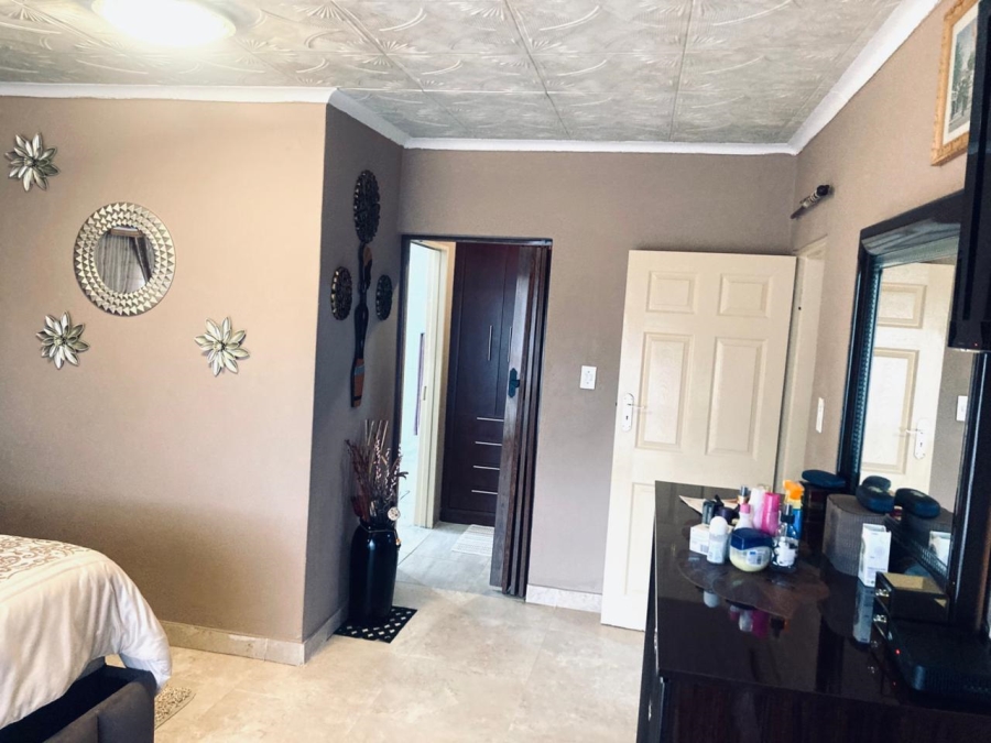3 Bedroom Property for Sale in Mabopane Unit M North West